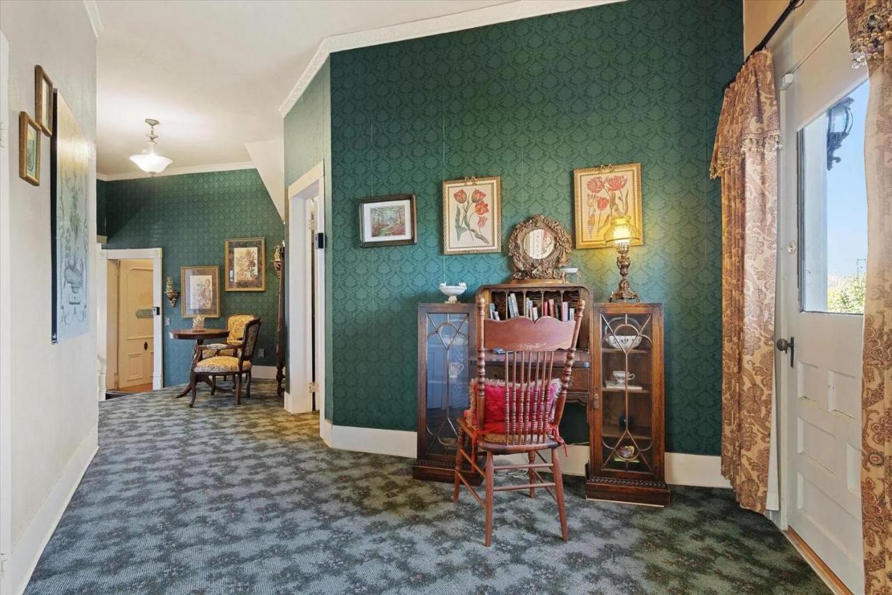 Four Winds Victorian Venue & Suites Bonham Zewnętrze zdjęcie
