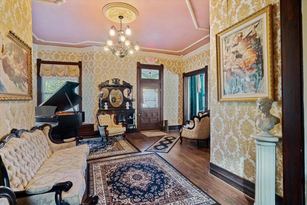 Four Winds Victorian Venue & Suites Bonham Zewnętrze zdjęcie