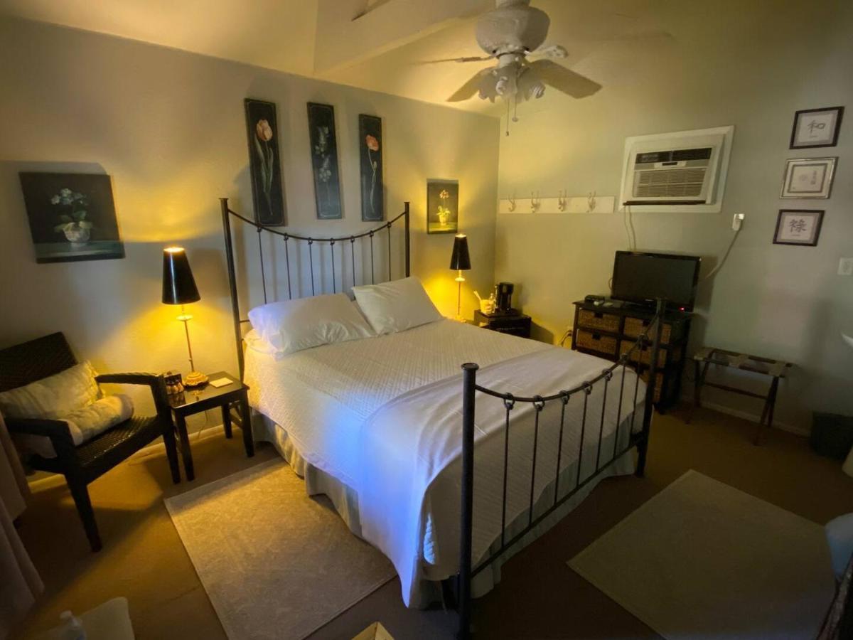 Four Winds Victorian Venue & Suites Bonham Zewnętrze zdjęcie
